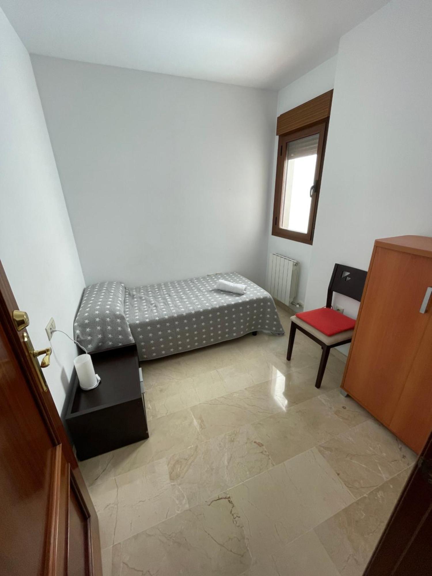 Apartament Piso Compartido Delyrent En San Ildefonso Jaén Pokój zdjęcie